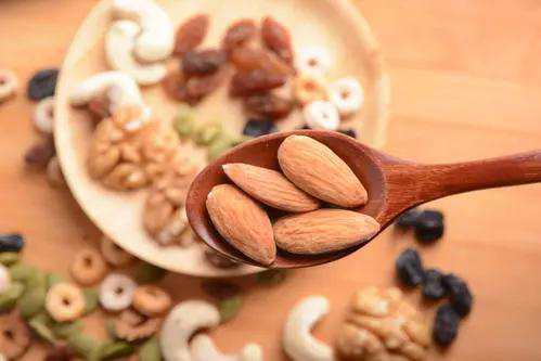 「进销存」进销存如何助力休闲零食企业打开市场？