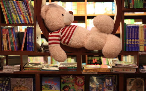 「进销存」图书进销存软件的优点有哪些?